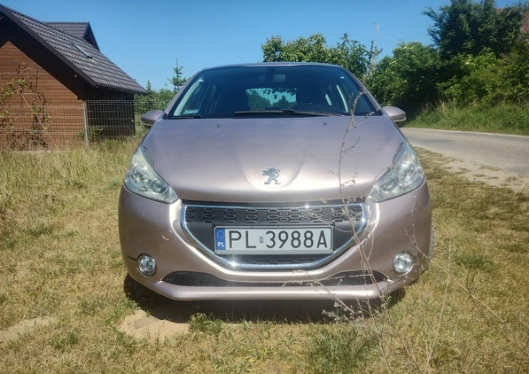 Peugeot 208 cena 22900 przebieg: 196500, rok produkcji 2012 z Leszno małe 67